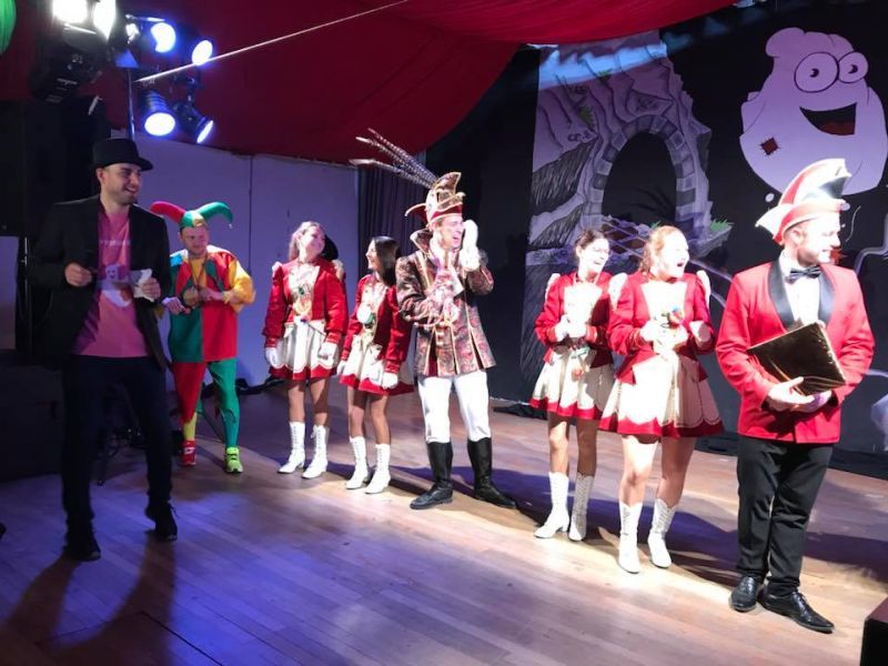 27459344_2451733215052285_2141866066817449449_n_2451733215052285