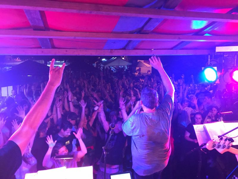 38600889_2623703111188627_243676597331165184_o_2623703104521961