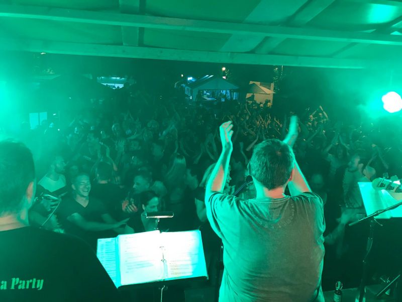 38926406_2623703124521959_883993720800673792_o_2623703117855293